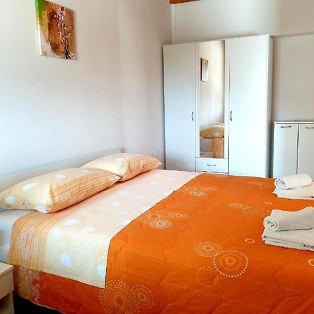 Apartments Hodanic Крк Экстерьер фото