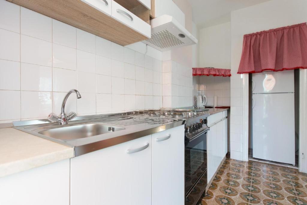 Apartments Hodanic Крк Экстерьер фото